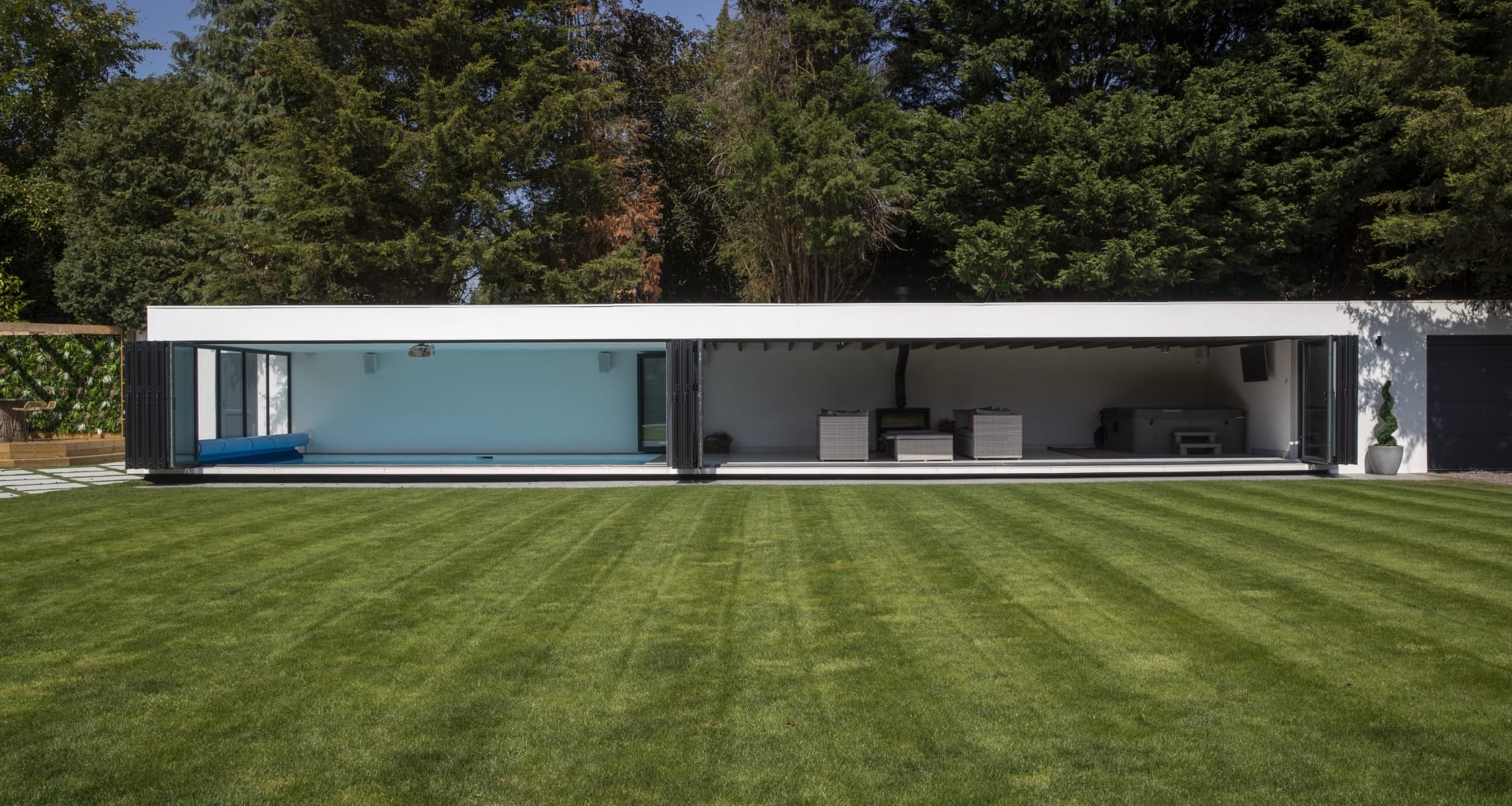 Pool House